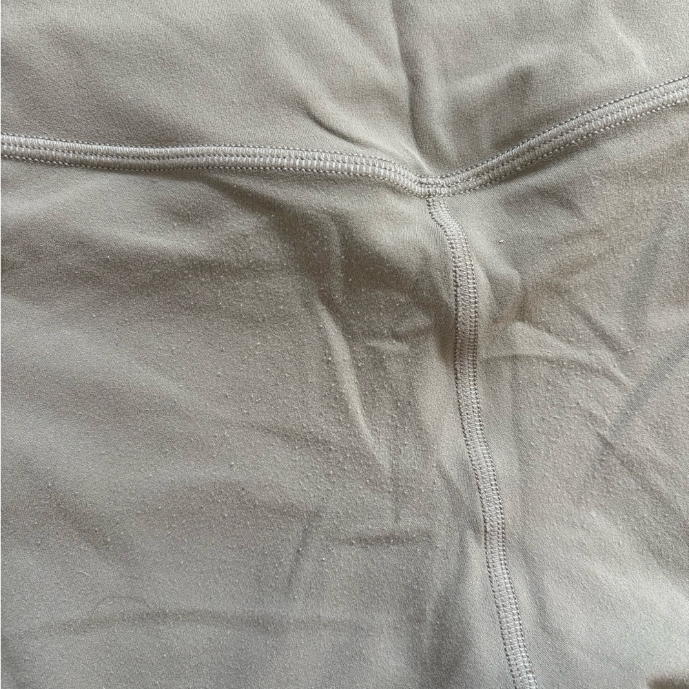 Lululemon Align High Rise Short 8” - Picture 3 of 4